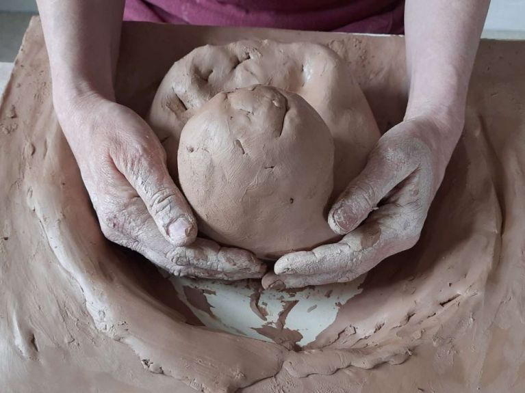 Einblick in einen fortlaufenden Prozess anhand der Arbeit am Tonfeld
